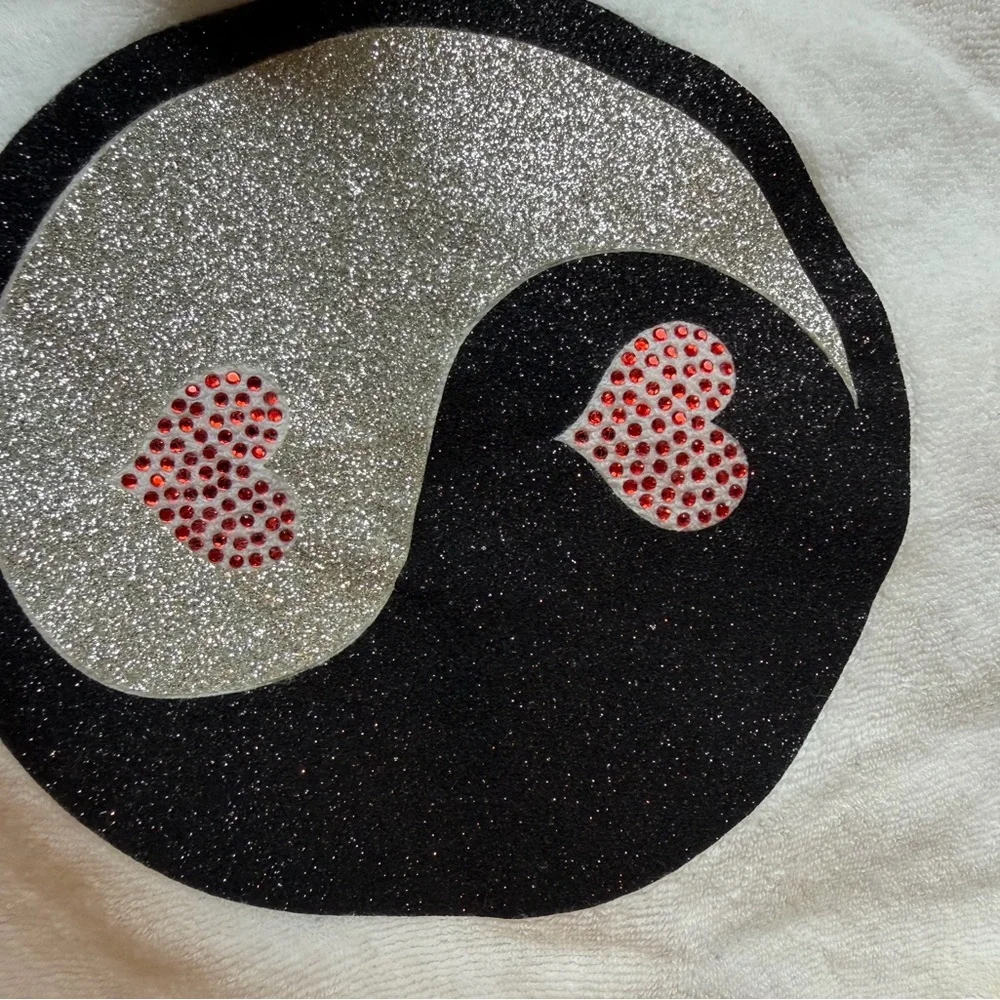 Designer From Denny’s! Circo Bright Yellow & White Hooded Zip-Up Terry Tunic - Picture 13 of 15